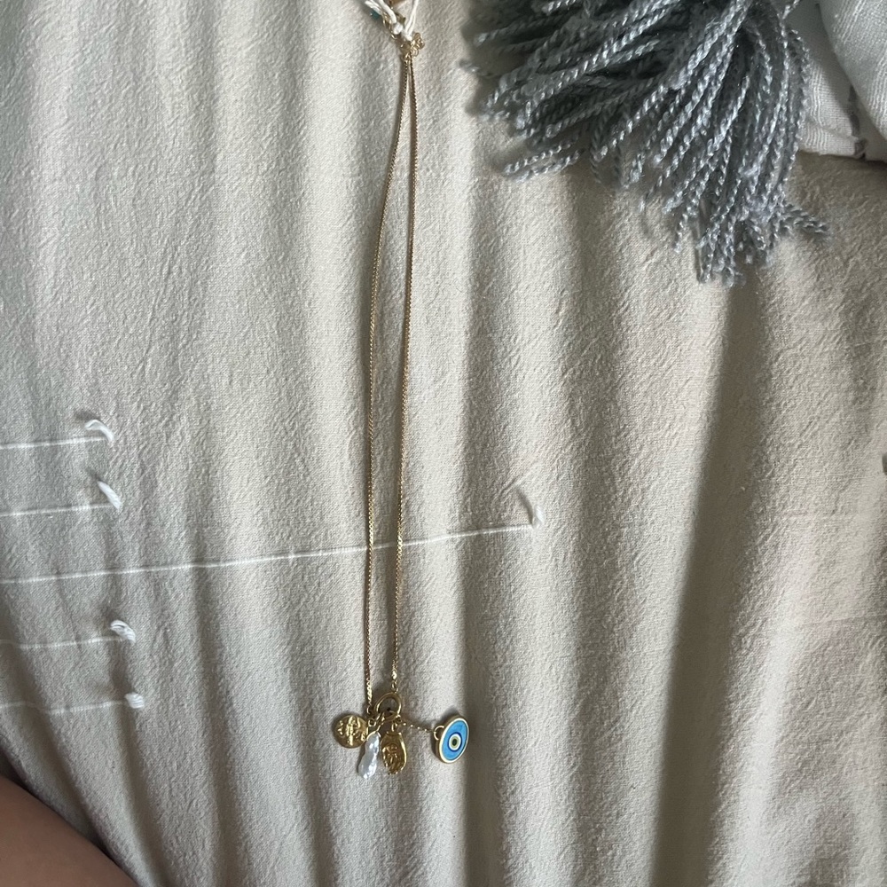 brand new chan lulu evil eye necklace